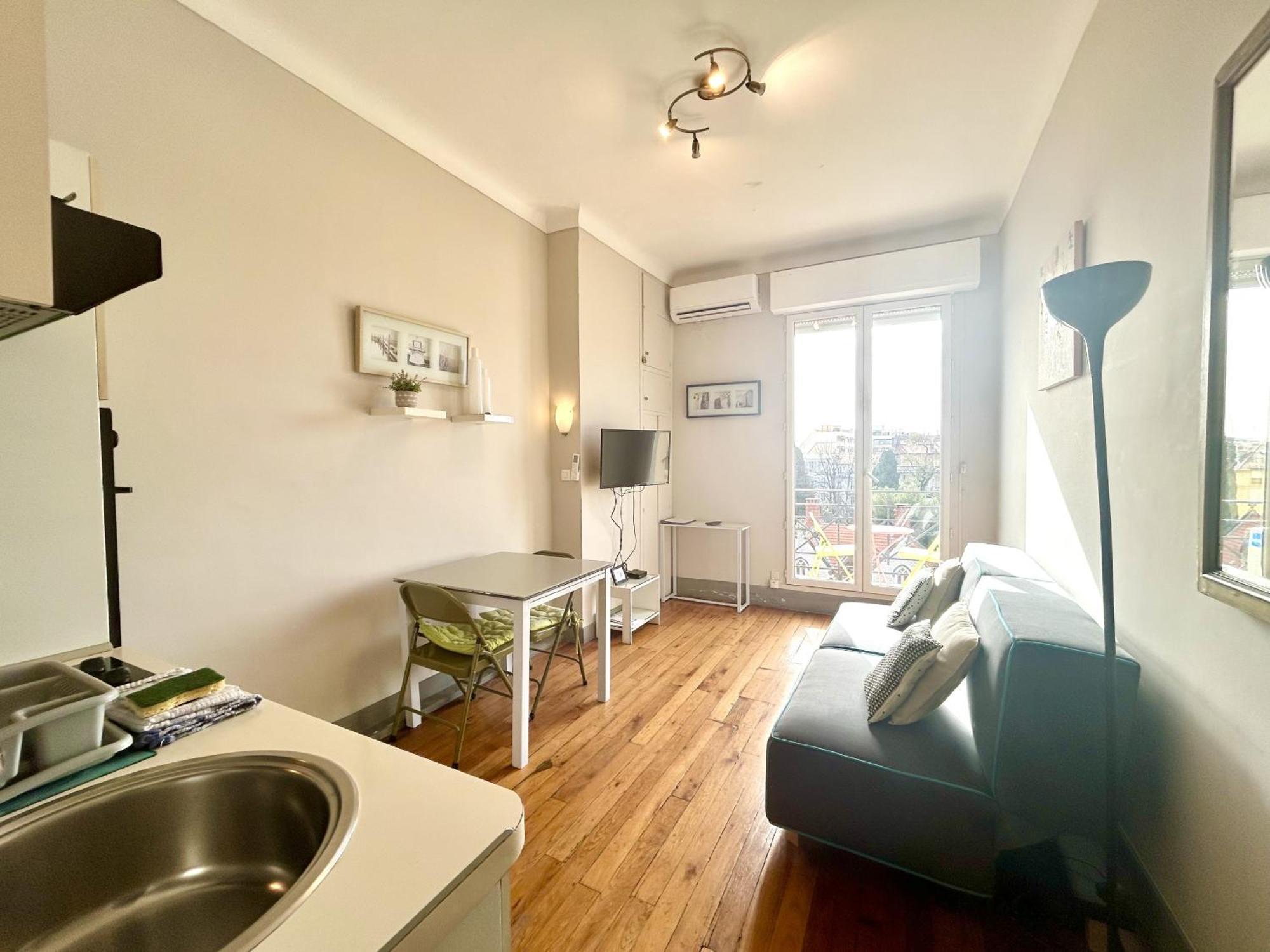 Riviera Grimaldi Promenade Des Anglais Balcon Victor Hugo 2 Appartement Nice